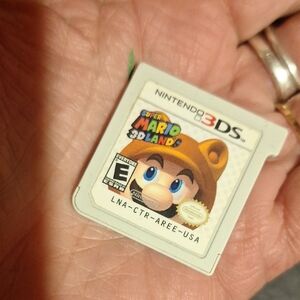 Nintendo 3DS Super Mario 3D Land Cartridge - White